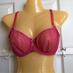 b. tempted Lace Bra, sz 36D, Preowned!!